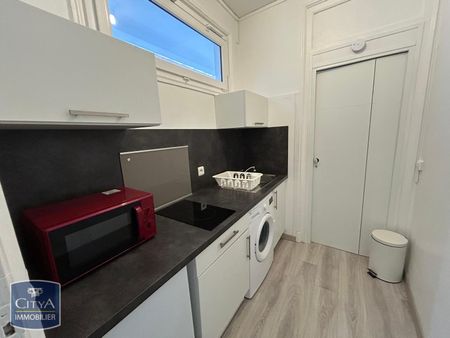 Location Appartement 1 pièce 27m² LILLE 59000 - Photo 5