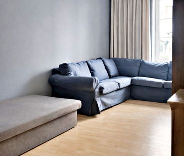 Duże, 2 oddzielne pokoje, parking, media w cenie - Фото 2