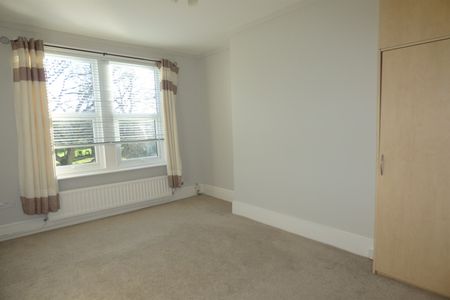 2 bed flat to rent in Erskine Road, South Shields, NE33 - Photo 4