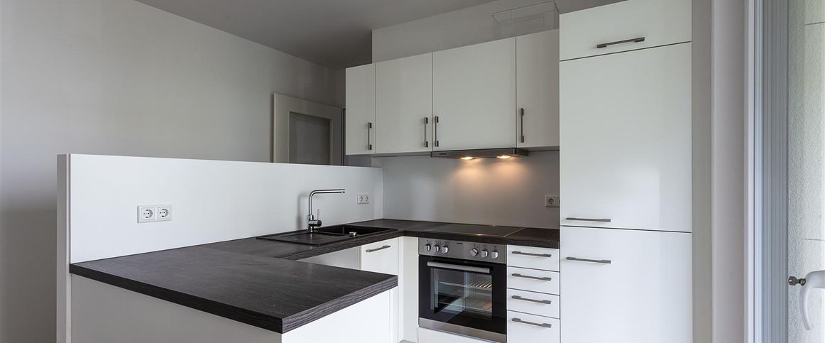 Traumhafte Familienwohnung in grüner Wohnanlage - Photo 1