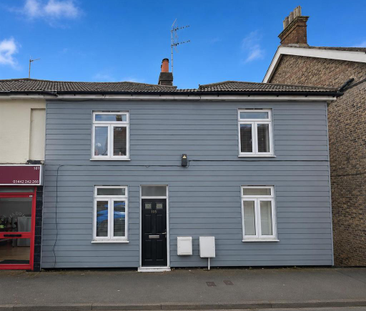 2 bedroom flat to rent - Photo 2