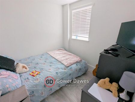 4 bedroom terraced house to rent - Photo 2