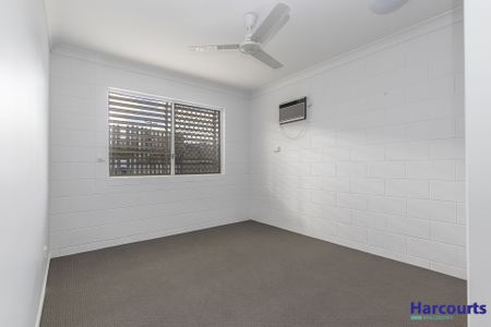 2/43 Hodel Street, Hermit Park - Photo 2