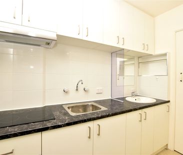 201/500 Flinders Street - Photo 5