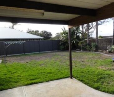 Lovely Three Bedroom home in the hear of Grange! - Photo 6