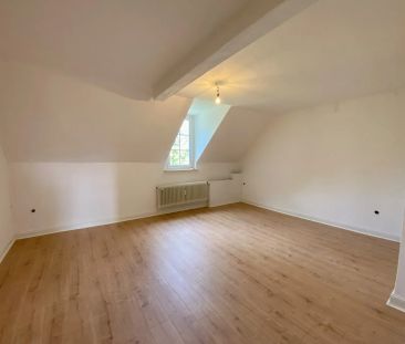 Wohnen zur Miete in einer Burg? 4-Zimmer Wohnung in der Burg Volper... - Foto 1