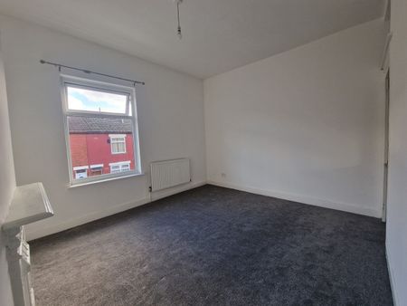 2 Bed Terraced House, Silton Street, M9 - Photo 4