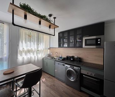 Location Appartement 2 pièces Meublé 87m² HEROUVILLE ST CLAIR 14200 - Photo 6