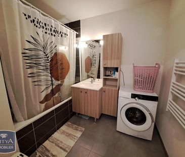 Location Appartement 2 pièces 42m² ROYAN 17200 - Photo 2