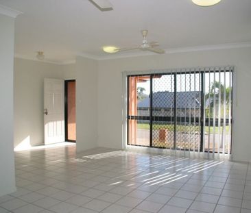 102 Riverbend Drive, Douglas - Photo 4