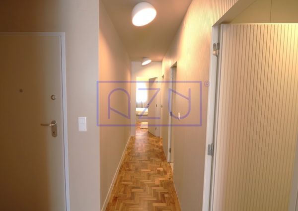 Apartamento T2+1 em Porto