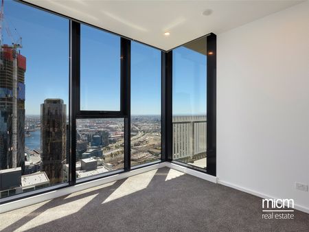 1712/560 Lonsdale Street - Photo 3