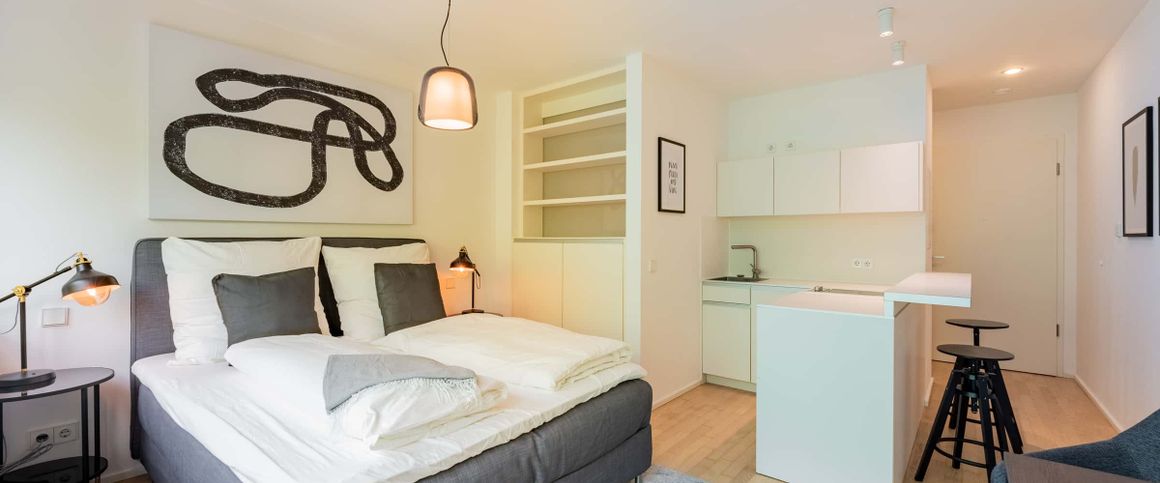 Helle Wohnung in Berlin Kreuzberg am Mariannenplatz – hochwertig saniert – exklusiv ausgestattet! - Photo 1