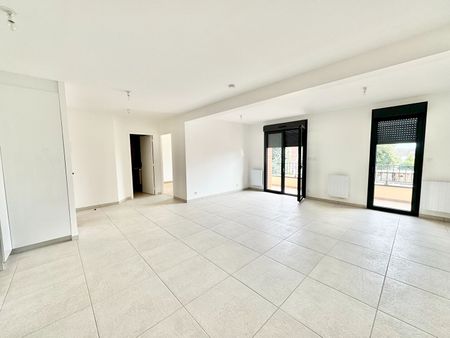 Apartment - Photo 3