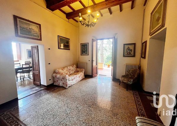 Via San Martino Altoreggi, Figline e Incisa Valdarno, Tuscany 50063