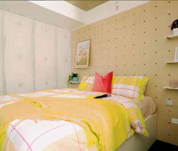 King Bed with 1 Bed Apartment - Photo 5