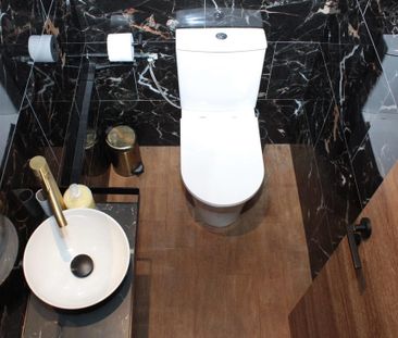 Sevilla, Andalusia 41010 - Foto 1