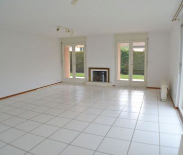 SPACIEUSE VILLA DANS LES HAUTS DE VERSOIX, TOUT PRES DU COLLEGE DU ... - Foto 1