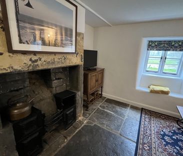 Crewkerne, Hewish - Photo 1