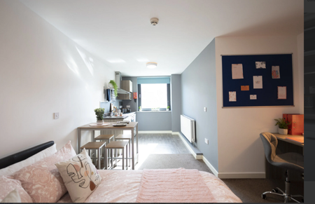 1 bedroom apartment to rent - Photo 2