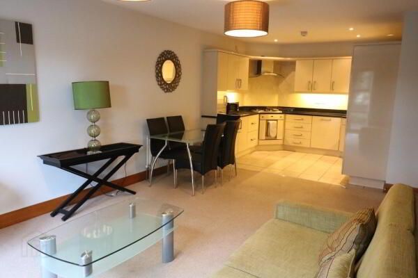 Apt 2 230 Malone Road, Belfast, BT9 5LQ - Photo 1