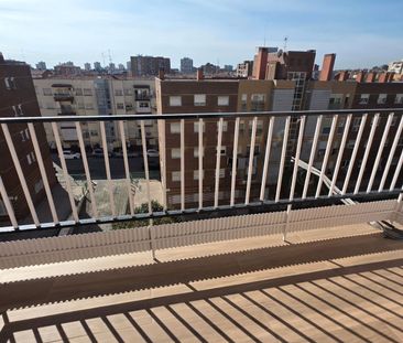 Piso de alquiler en Avenida de la Virgen del Carmen, Pinar del Rey - Photo 6