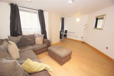 Blue, Little Neville Street, Leeds - Photo 2