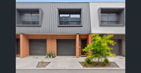 Charming 2-Bedroom Home in Broadmeadows - Photo 4