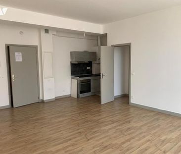 CAMBRAI appartement de type T2, de 46.95m² de surface habitable - Photo 3