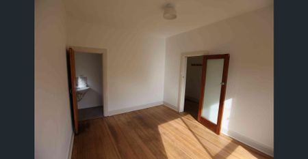 37 Seaview Avenue, Taroona, Tas 7053 - Photo 4