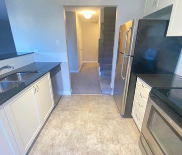 For Lease - 39 MAROMA Street, Orleans - Cumberland and Area, Ontario - Photo 6