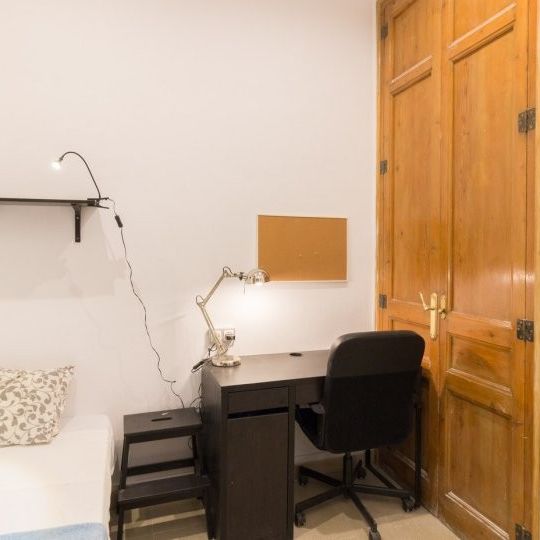 barcelona, Catalonia 08014 - Photo 1