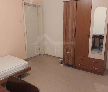 oferim spre inchiriere apartament cu 3 camere Tudor - Fotografie 4