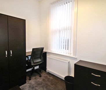 Chillingham Road, Heaton, Newcastle upon Tyne, Tyne and Wear, NE6 5XL - Photo 2