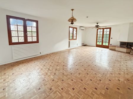 Location maison 5 pièces, 161.21m², Milly-la-Forêt - Photo 3