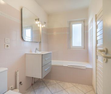 Location Appartement 1 pièce Meublé 30m² CRAN GEVRIER 74960 - Photo 4