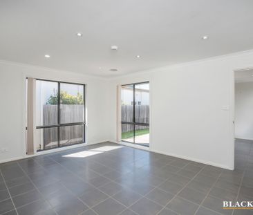 12 Ronald Walker Street, Casey ACT 2913 - House For Rent | Domain - Photo 1