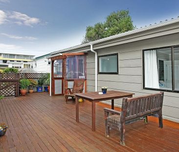 Family home close to the beach - Photo 3