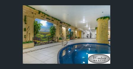 Fully Furnished Large 1 Bedroom Apartment with City View in Sydney CBD - Photo 3