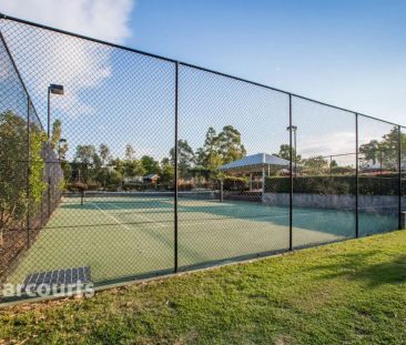 “Modern Apartment in excellent location” - Photo 4