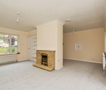 3 bedroom detached house to rent - Photo 2