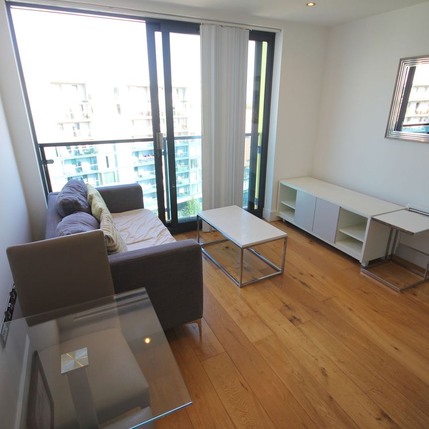 Station Road, Trident House, UB3 - Photo 1