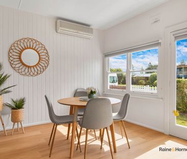 Luxury Home Right In Town - Photo 4