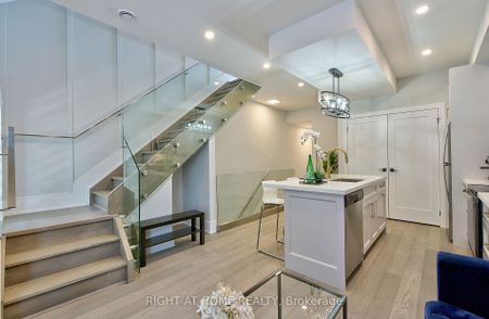 For Lease - 131 Brock Avenue Unit# Unit 1, Toronto, Ontario - Photo 5