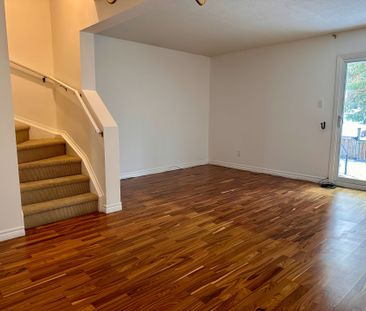 For Lease - 2724 Pimlico Crescent, Blossom Park - Airport and Area,... - Photo 5