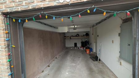 For Lease - 350 Camelot Court Unit# 33, Oshawa, Ontario - Photo 4