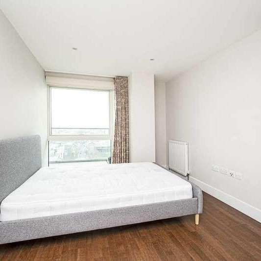 Whitechapel High Street, Aldgate, E1 - Photo 1