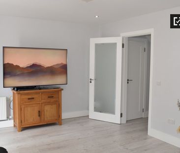 Cosy room to rent in Adamstown, Dublin - Photo 5