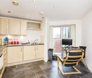 Excelsior apartments, Princess Way - Photo 3