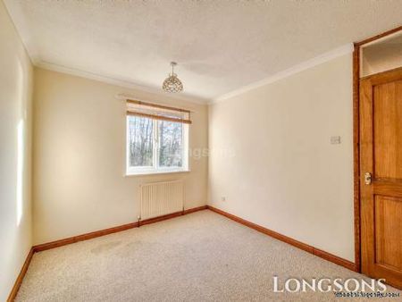 2 bedroom property to rent in Swaffham - Photo 2